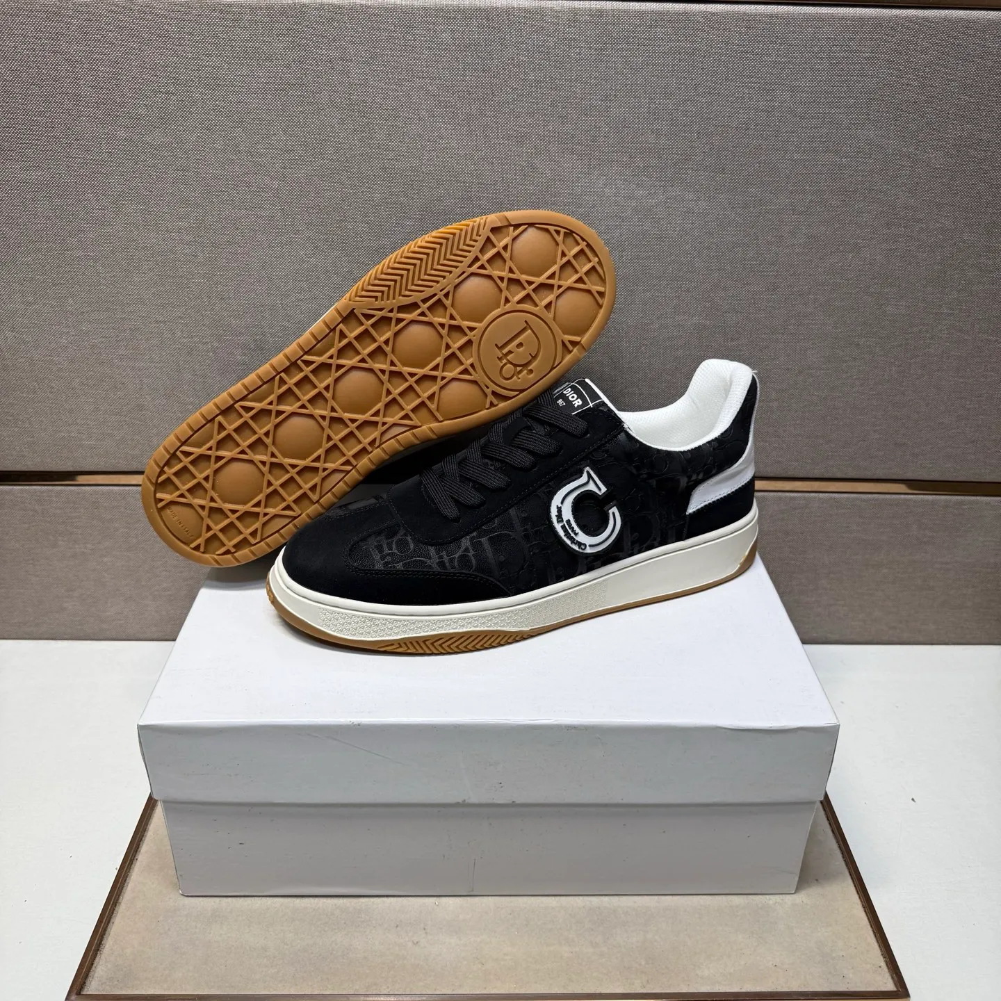 Men's men's shoes 💰pp380 [Dior~] Men's casual shoes 2025z cabinet sales simultaneously 🔶Size: 38-44 #️⃣ 🔷4 colors🔜The upper is made of multi-material splicing➕Mesh lining, comfortable and breathable, sole: original comfortable and wear-resistant outsole, ⚠️real thing📱photographed🎬real thing is better📢📢📢